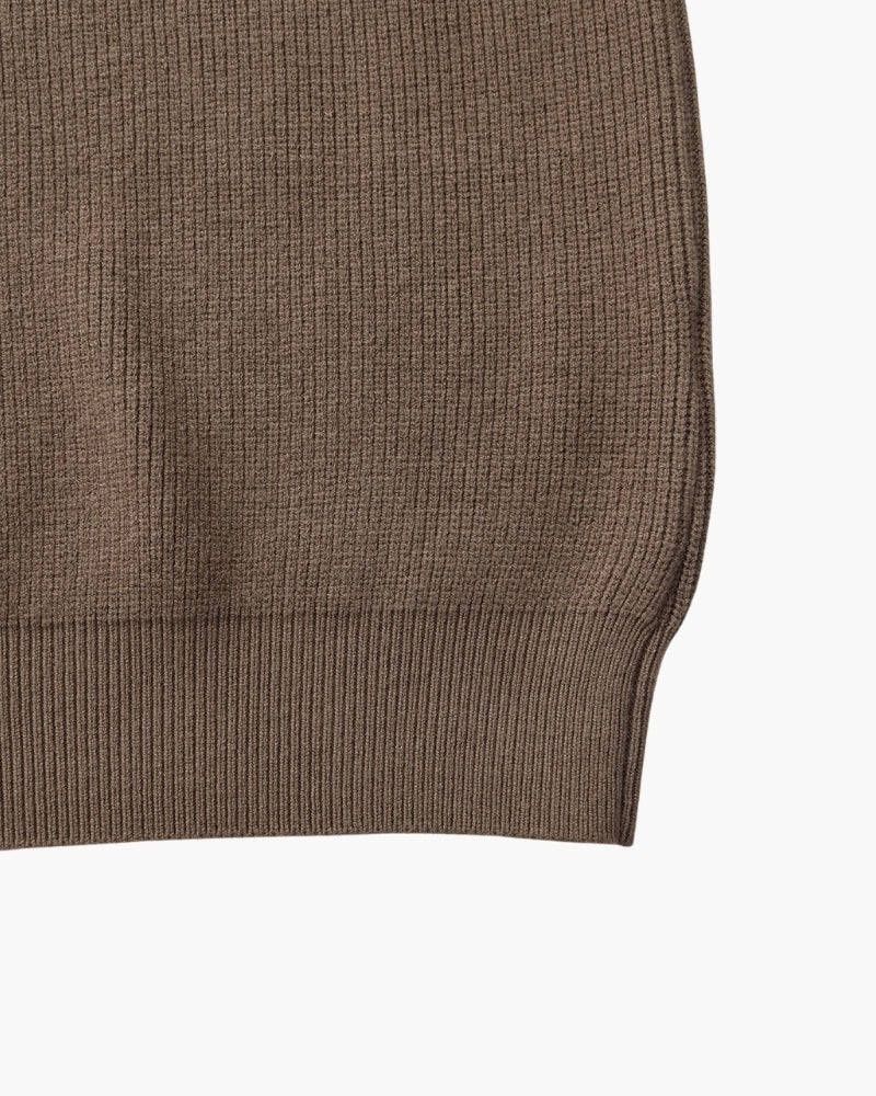 Men's Half-Zip Knit Pullover with Stand Collar and Ribbed Hem