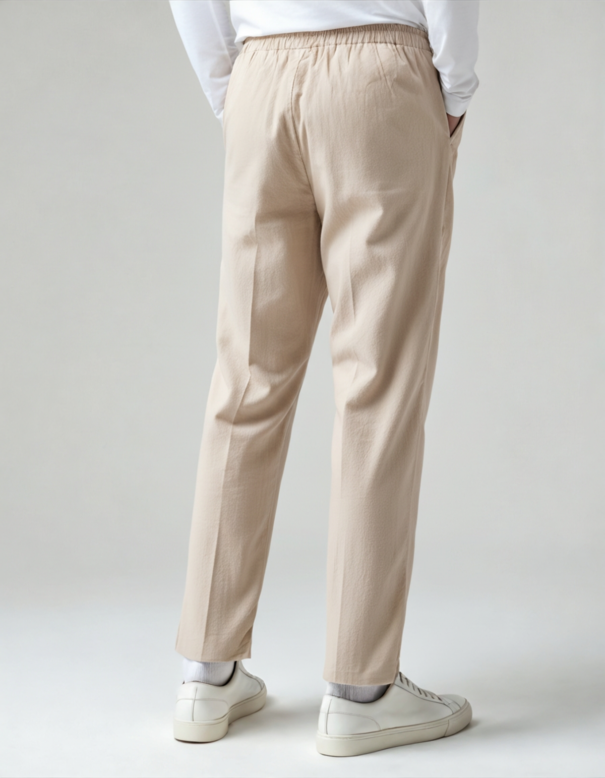 Men's Relaxed Linen Trousers with Drawstring Waist and Straight Leg