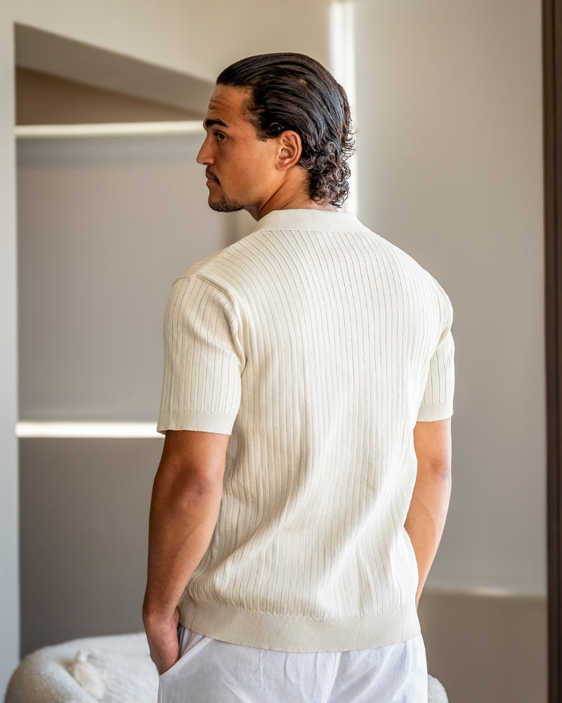 Men's Ribbed Knit Polo with Open Collar and Relaxed Fit