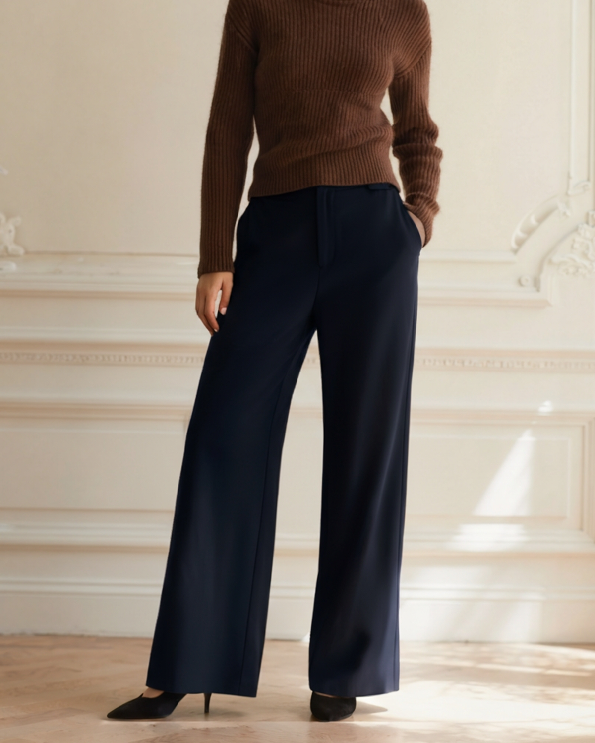 Women's Tailored Wide Leg Trousers with Pleats and High Waist