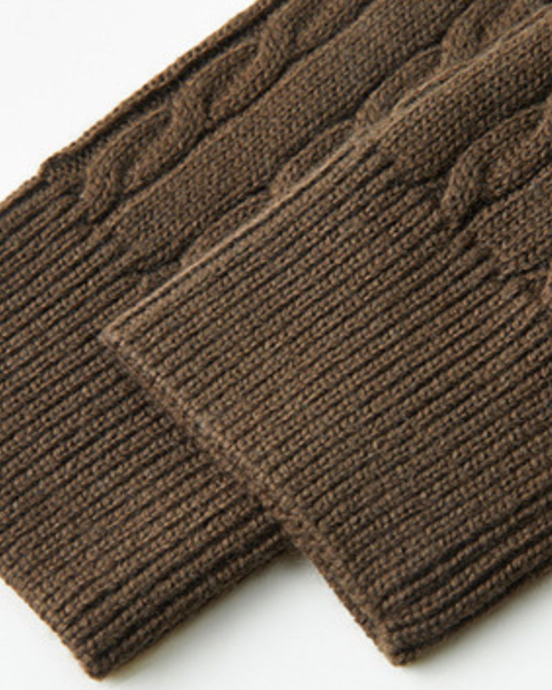 Men's Wool Zip Cardigan with Spread Collar and Ribbed Trims