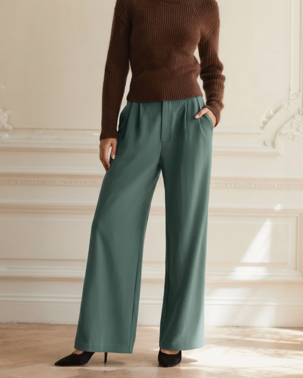 Women's Tailored Wide Leg Trousers with Pleats and High Waist
